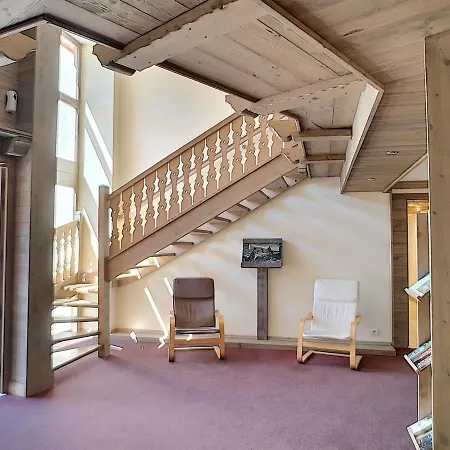 Apartment Renove Pour 4 Pers Avec Balcon, Parking Et Wifi, Proche Pistes Et Commerces - Les Menuires - Fr-1-178-290 *